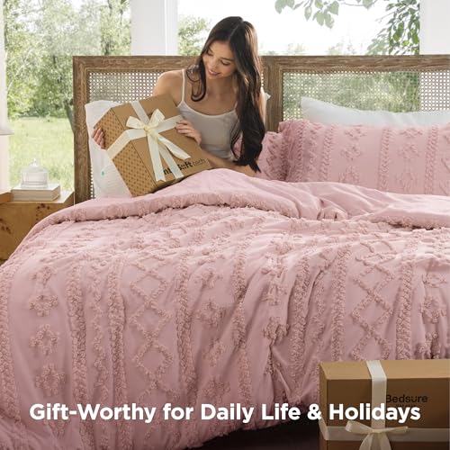 Image of Bedsure Tufted Boho Comforter Set Twin Size - Pink Boho Bed Set, GentleSoft 2 Pieces Farmhouse-Style Embroidery Bedding, Gifts for Woman, Soft Jacquard Twin Comforter for All Seasons