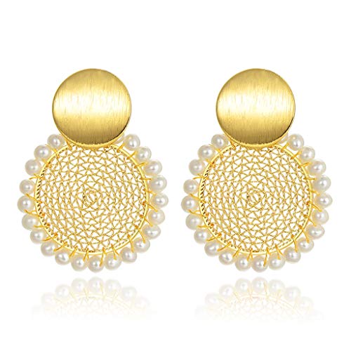 Queste eleganti perle sono il regalo perfetto per la festa della mamma, San Valentino, Natale, Hannukah, compleanni, pietre portafortuna di giugno, fidanzamento, spose, damigelle d'onore o laurea per qualsiasi donna, adulta, figlia, nipote, fidanzata, moglie, fidanzata o quella donna speciale.