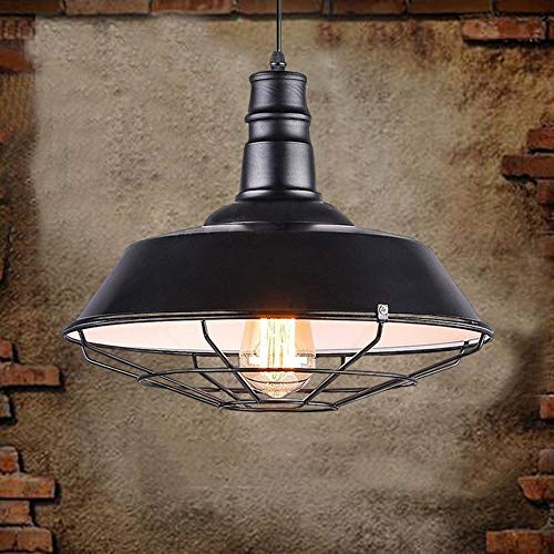 Plafonnier nostalgique réglable pour illuminer la table du restaurant
