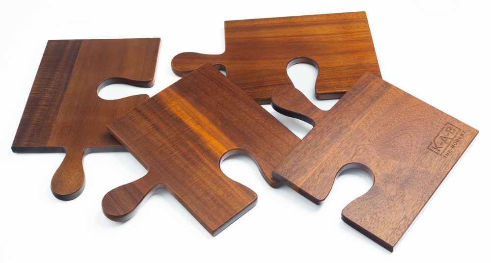 Puzzle Servierbrett 4-teilig aus Akazienholz – Rustikales Frühstücksbrett, Käsebrett & Schneidebrett | Nachhaltiges Holzbrett Set | Geschenkidee für Küche & Abendbrot