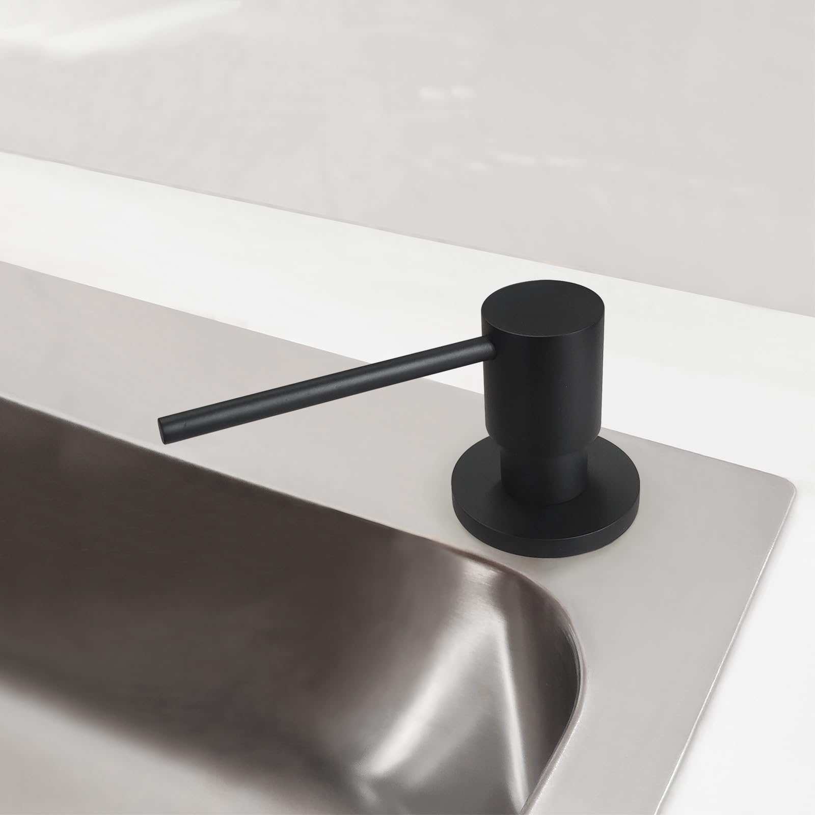 EADOT Distributeur de savon en laiton pour évier de cuisine, comptoir, évier, bouteille de 500 ml, recharge intégrée par le haut avec long bec (noir mat)