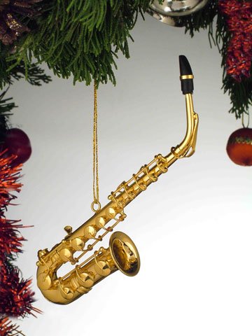 Ornement saxophone doré pour combler un meuble vide avec élégance