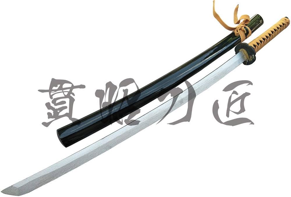 【値下げ】準新品 金属製 模造刀 長曽祢虎徹 A Amazon.co.jp: 貫昭 即納品 長曽祢虎徹風 虎徹（こてつ） 104CM