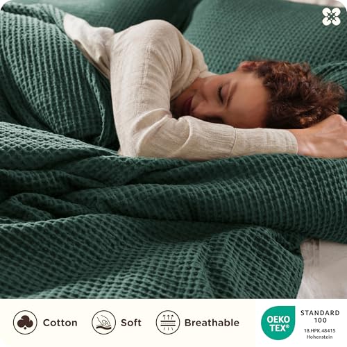 Image of Bedsure Cotton Duvet Cover King - 100% Cotton Waffle Weave Forest Green Duvet Cover King Size, PureWoven Breathable Bedding Set for All Season, 3 Pieces, 104 inchx90 inch