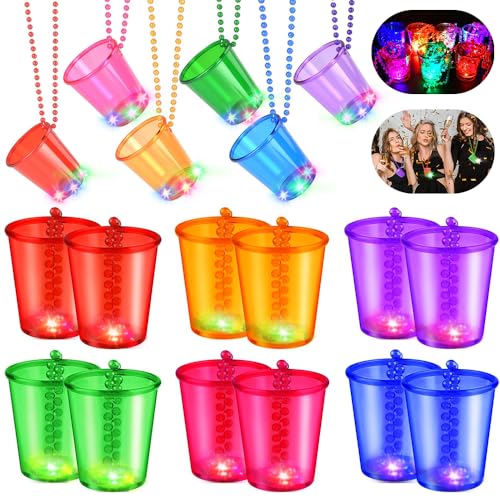 12 Stück LED Schnapsglas mit Kette Schnapsgläser Zum Umhängen LED Bunte Leuchtende Partybecher mit Kette Shot Glass Necklace für Fasching Bachelorette Party Braut Dekoration Neon Party