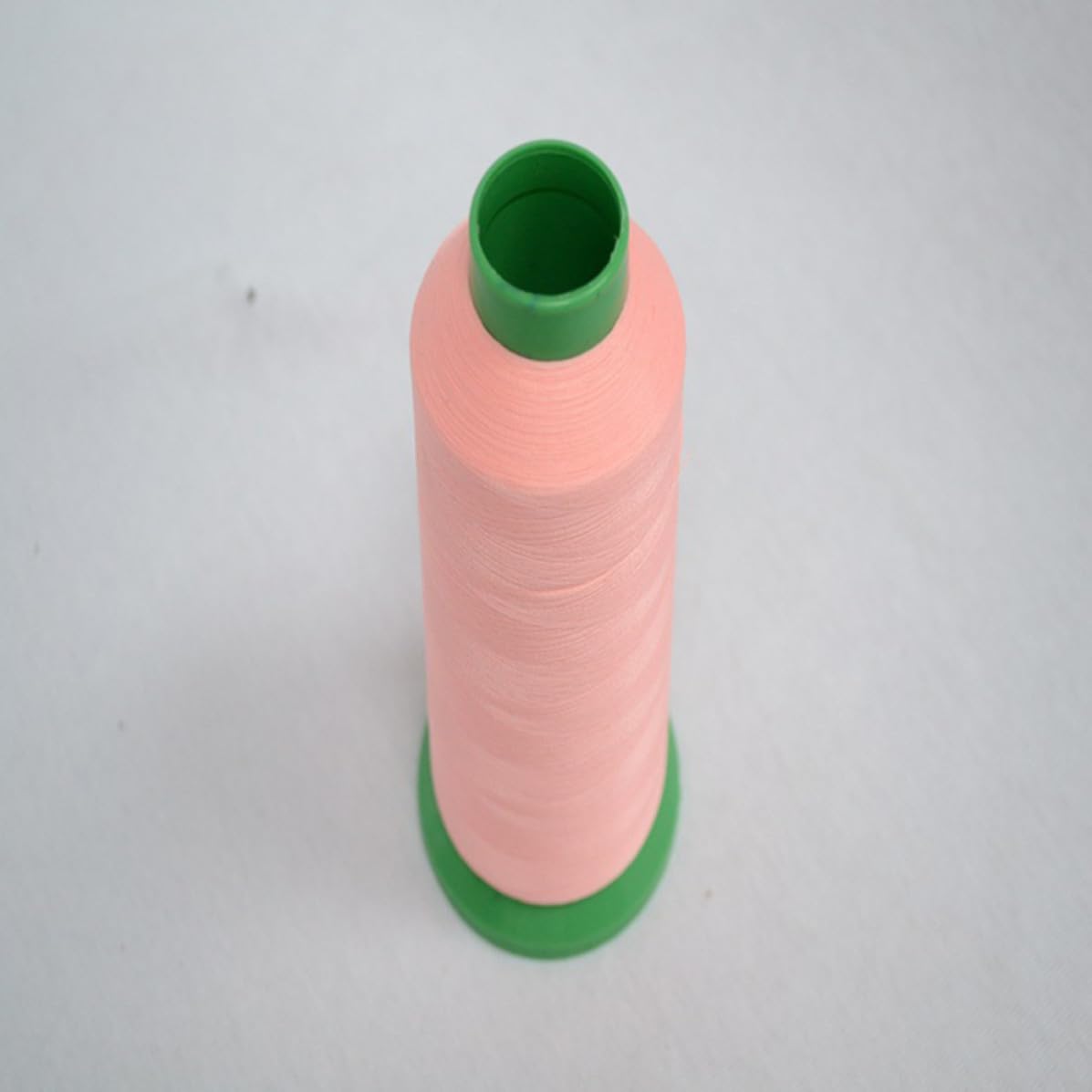 VILLCASE Hilo de Bordar Luminoso Color Aleatorio de Poliéster Flexible para Coser y Bordar Efecto Que para Ganchillo y Tejidos