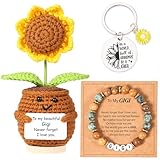 Lamyba Gigi Gifts for Grandma, Sunflower Crochet Decor, Natural Stone Adjustable Bracelet and Keychain Set, Christmas Birthday Mother's Day Gift for Gigi from Grandkids