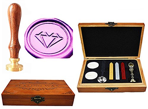 Tampons décoratifs diamant vintage : finis les faire-part de mariage fades