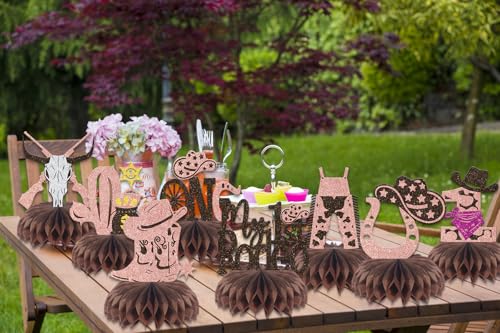 Centros de mesa de vaquera para mesas que solucionan la decoración rápida de cumpleaños 6