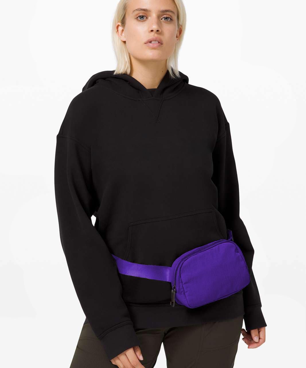 Cross Body Fanny Packs for Women Men Fashion Waist Bag Pouch Nylon Small Travel Crossbody Bags Mini Purse Everywhere Belt Bag Bum Bag with Adjustable Strap for Workout Running Hiking Violet - Image 8