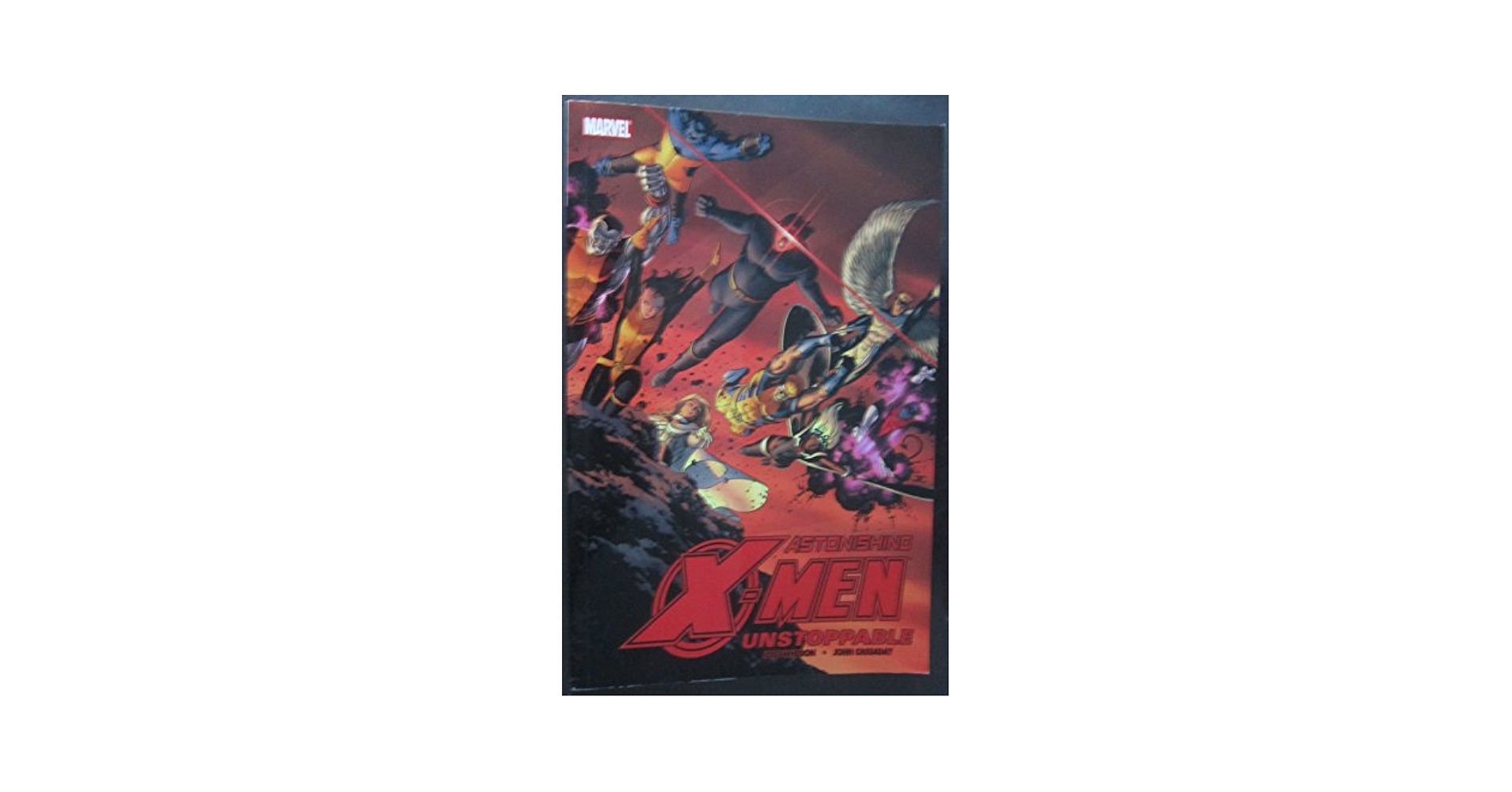 アメコミ・英語　X-MEN UNSTOPPABLE Amazon.com: Marvel Knights: Astonishing X-Men: Unstoppable