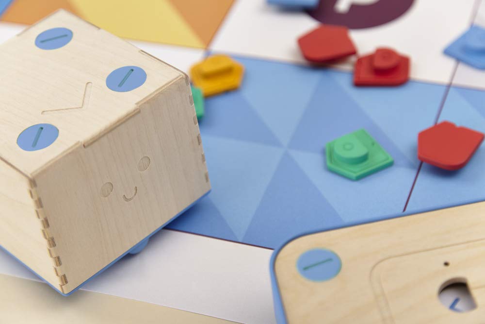 Primo Toys Cubetto Playset, Screenless Coding Toy for Children Aged 3-6