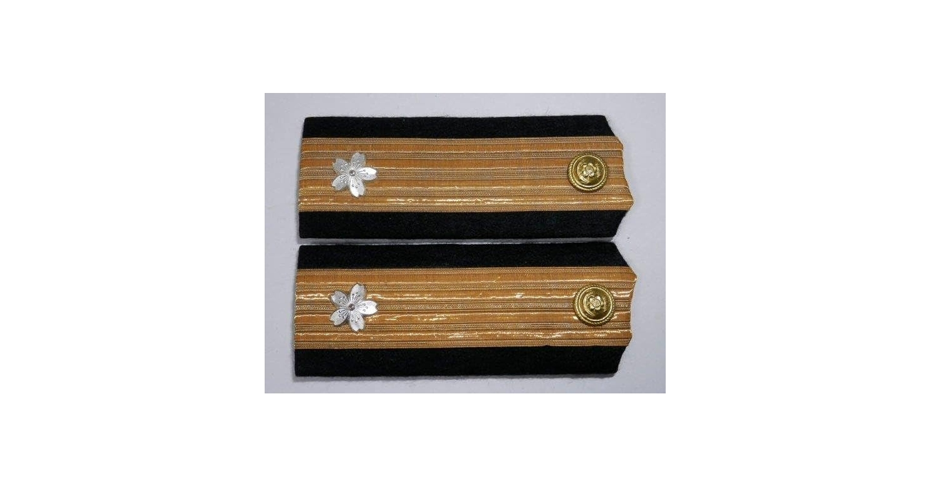 日本海軍少将襟章（実物) 日本海軍少将襟章（実物) ミリタリー