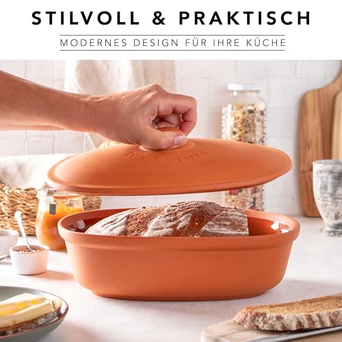 Foto von Römertopf Brottopf oval aus Naturton Terrakotta, 30 x 21 x 15 cm, ca. 2,0 Liter, belüfteter Keramik-Vorratstopf mit 2x3 Lüftungslöchern, feuchtigkeitsregulierend, zur Aufbewahrung von Brot & Brötche