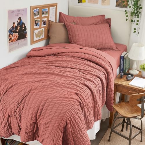 Image of HYMOKEGE Coral Twin Comforter Set Seersucker 5 Pieces, All Season Luxury Bed in a Bag for Bedroom, Bedding Set with Comforter, Sheets, Pillowcase & Sham