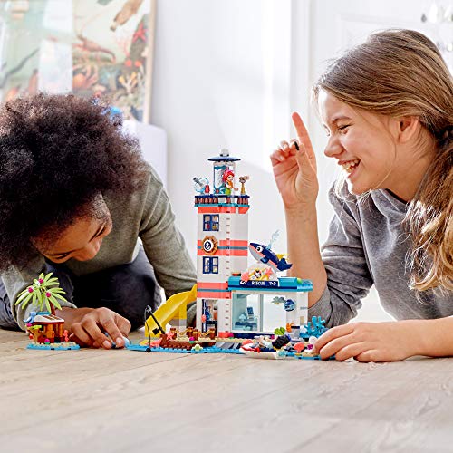 LEGO Friends 41380 Le centre de sauvetage du phare - vue 3
