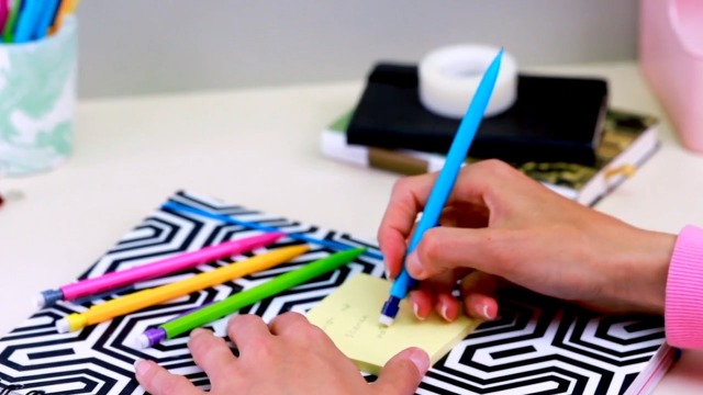 Matite Meccaniche BIC Matic Fun HB - Confezione Da 12 Con Gomma - Foto 3