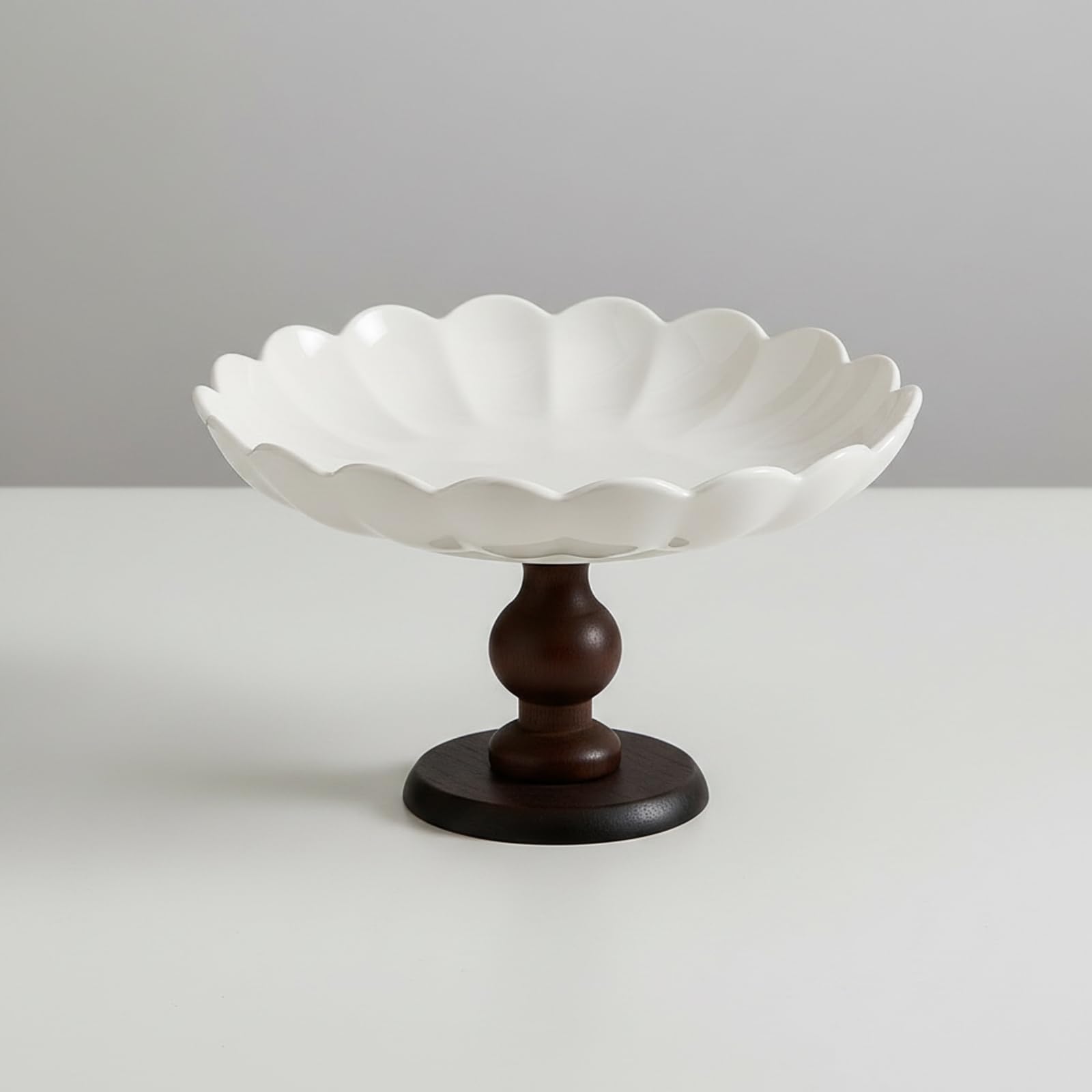 Fruttiera con Piedistallo Decorativo | Elegante, Bianca, Fruttiera con Base in Legno, per Feste