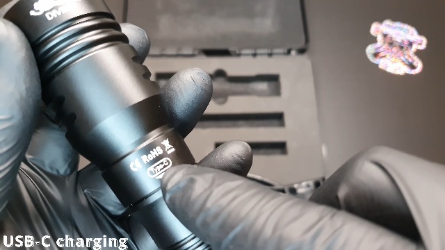 Amazon.co.jp: Wurkkos DL03 ダイビングライト 2800ルーメン白色光