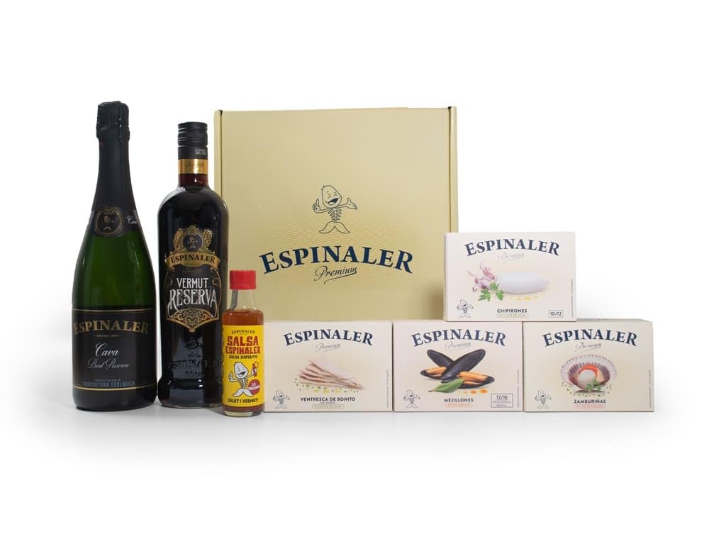Espinaler Cesta Regalo Gourmet Premium - Cesta Regalo Gourmet con Cava Brut Reserva y Vermut Rojo - Lote Surtido de Reservas, Aperitivos y Mariscos - Pack de Regalo - Nuevo Lote Premium Sálvora