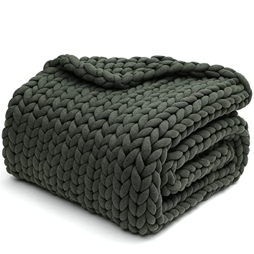 YnM Weighted Blanket, Handmade Chunky Knitted Design, Soft and Cozy, Temperature Regulating and Breathable, Machine Washable Throw for Sleep or Home Decor (Forest Green, 60x80 Inch, 15lbs)