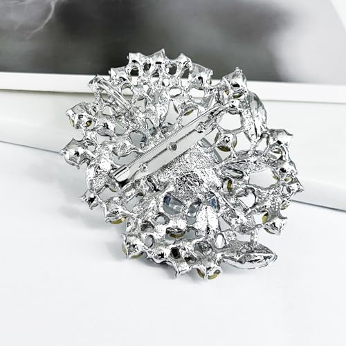 Image of Flower Brooch Pin Costume Jewelry Accessory Gold Tone