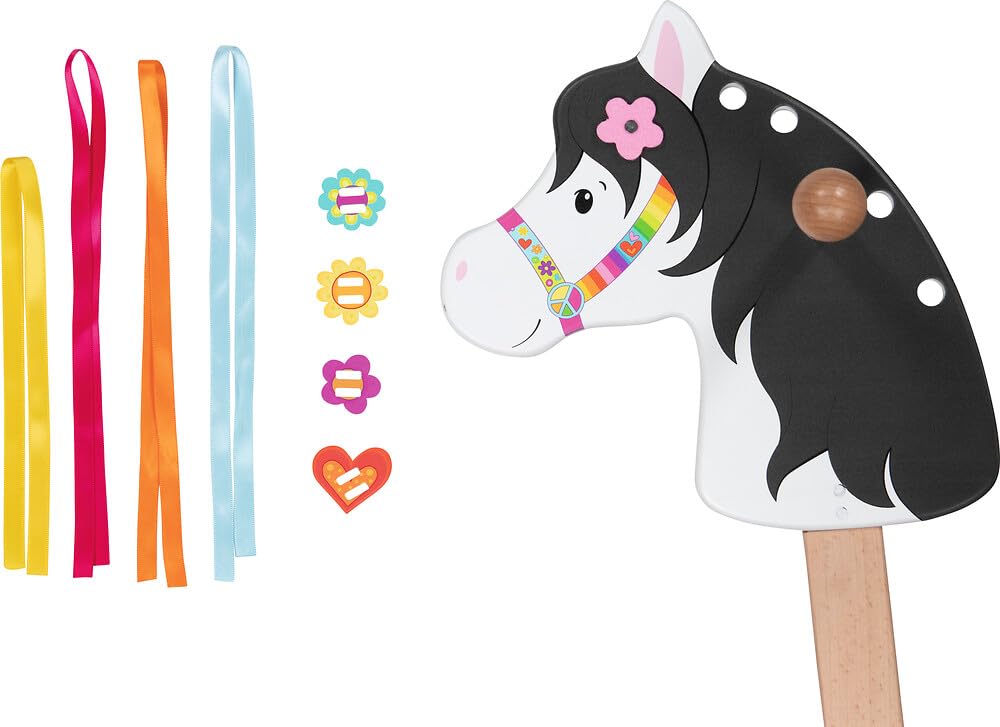 goki 53760 - koń na kiju Lili - goki66 - koń na kiju z kolorowymi tasiemkami do zaplatania, konik hobby, 90 cm