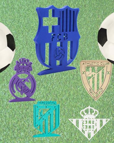 EDURAIT.- Escudo de Fútbol Barcelona Personalizado con Nombre Impreso en 3D – Decoración de Pared o para Mesa – Regalo Original para Aficionados, Habitaciones Infantiles y Detalle Único para Fans.
