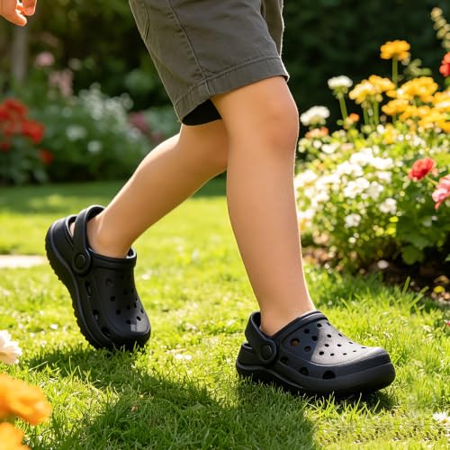 Image of vibdiv Boys Girls Clogs Kids Garden Shoes Unisex Child Cartoon Slides Sandals Beach Slipper Indoor Outdoor(Toddler /Little Kids /Big Kids)