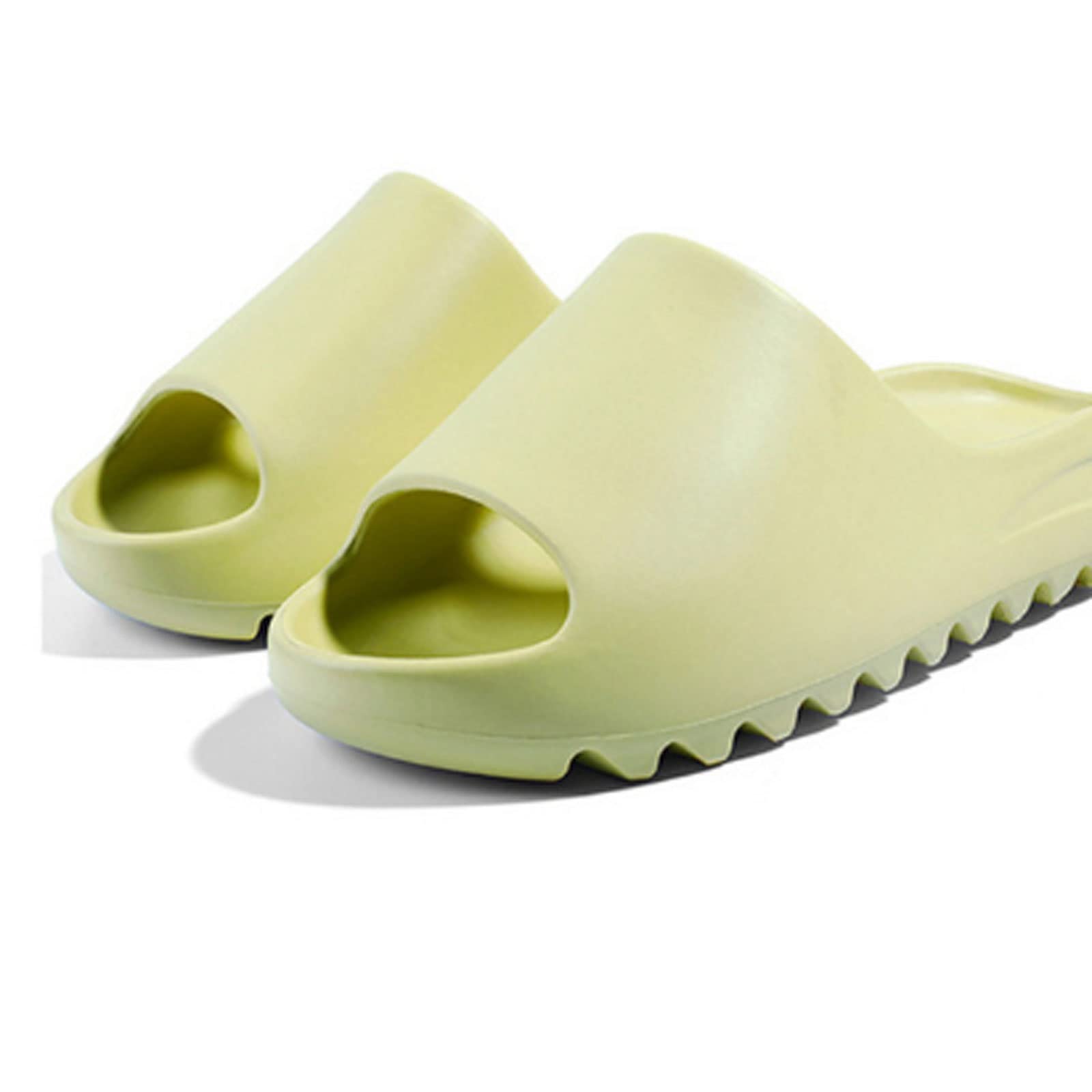 SYJHWDSS Zapatillas para Mujer Confort Fondo Suave Zapatillas de Nube para Mujer Zapatillas de Plataforma Antideslizantes de Verano Sandalias de baño con Suela Gruesa para mujerBlanco, 36-37