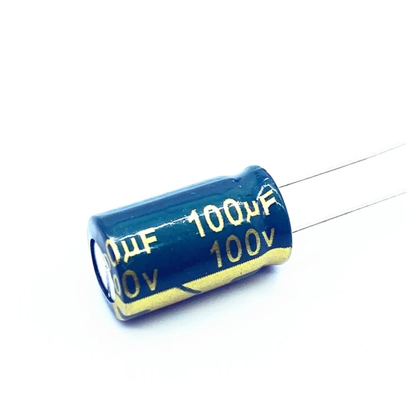 Condensateur électrolytique 100V 100uF anti parasite aluminium pour circuit 10x