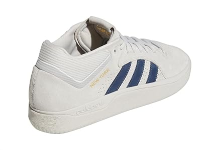 adidas Tyshawn スニーカー 25.5 adidas Tyshawn スニーカー 25.5 adidas Tyshawn Sneakers