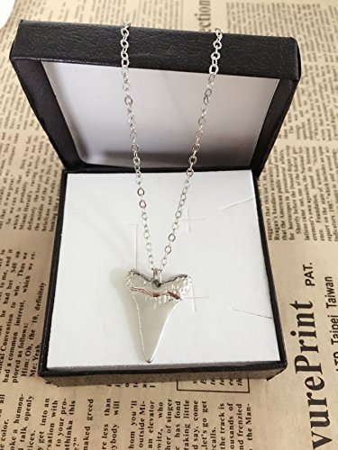 NOUMANDA Shark Tooth Necklace Silver Pendant Teeth Druzy Pendant Necklace3