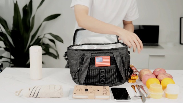 Amazon.com: JOYHILL 18 L Tactical Lunch Box - Insulated, Leakproof