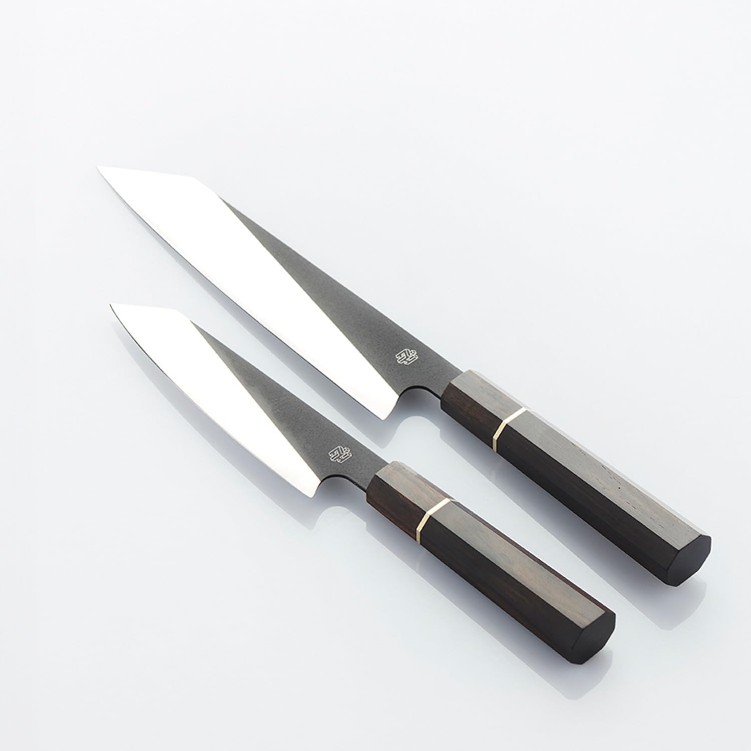 Frank Haasnoot Cuchillos de Chef | Juego de Cuchillos Japoneses | 22 y 16 cm | Mejor Cuchillo Santoku | Cuchillo de Cocina Profesional & Cuchillo para Pelar | Estuche de Cuchillos| Acero Inoxidable