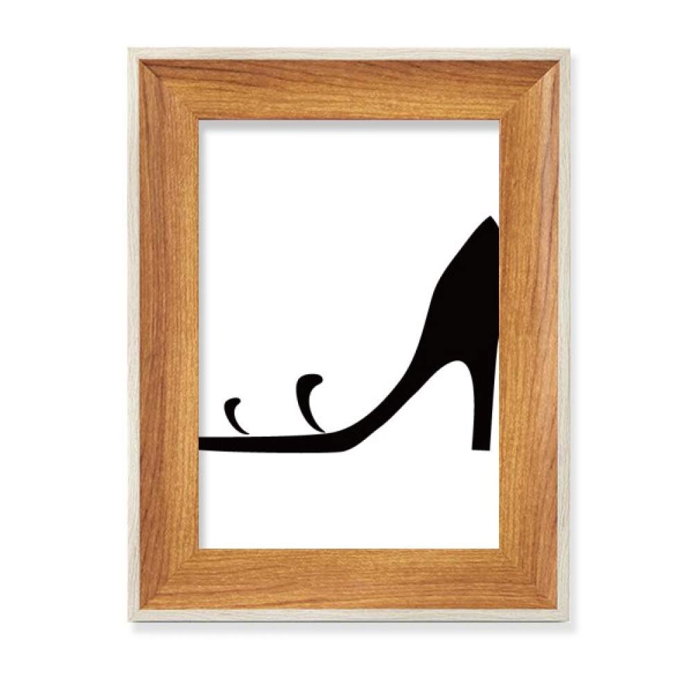 Cadre de photo en bois silhouette talons pour habiller un bureau vide