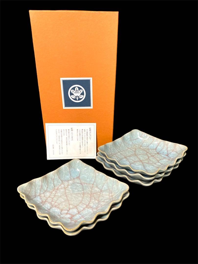 たち吉 紅貫入 銘々皿 ５枚 新品未使用 Amazon.co.jp: たち吉 紅貫入 菱形 銘々皿 5枚 : ホーム＆キッチン