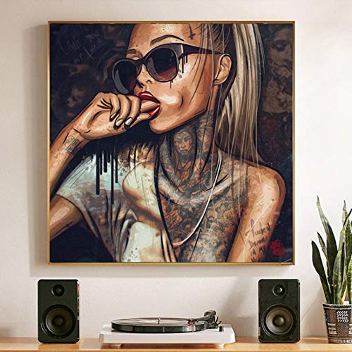 Cuadro en lienzo de mujer moderna con gafas para decorar una sala de estar moderna 6