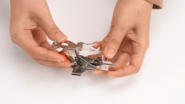 Pie prensatelas ajustable para máquina de coser Yosoo miniatura 7