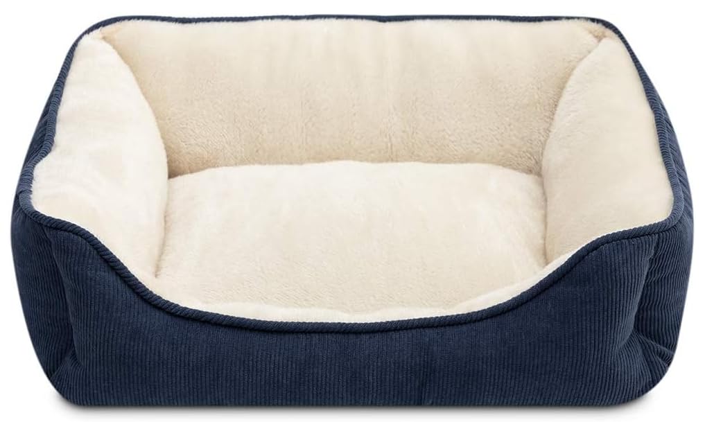 Lit coussin doux et respirant en bleu nuit, finitions soignées pour animaux