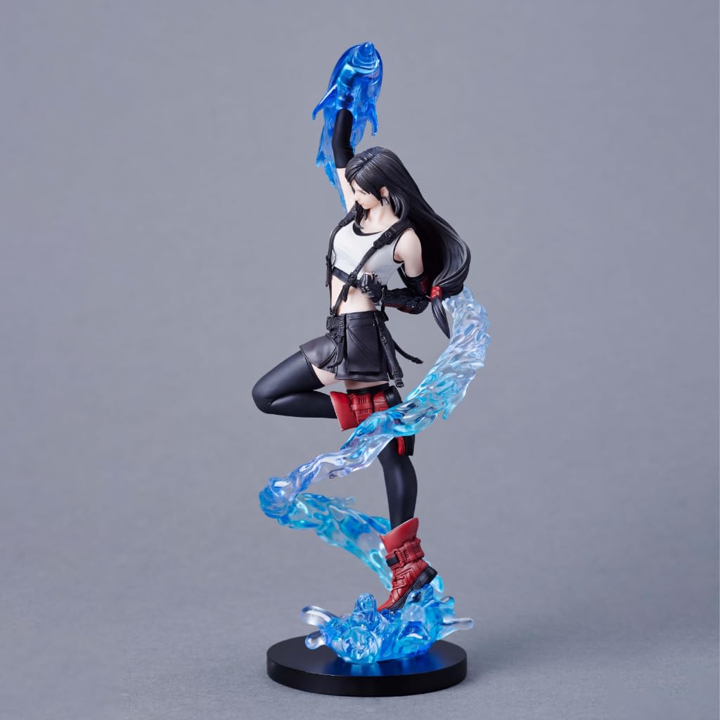 Amazon.com: SQUARE ENIX CO, LTD. Tifa Lockhart Fig. 24 cm Final