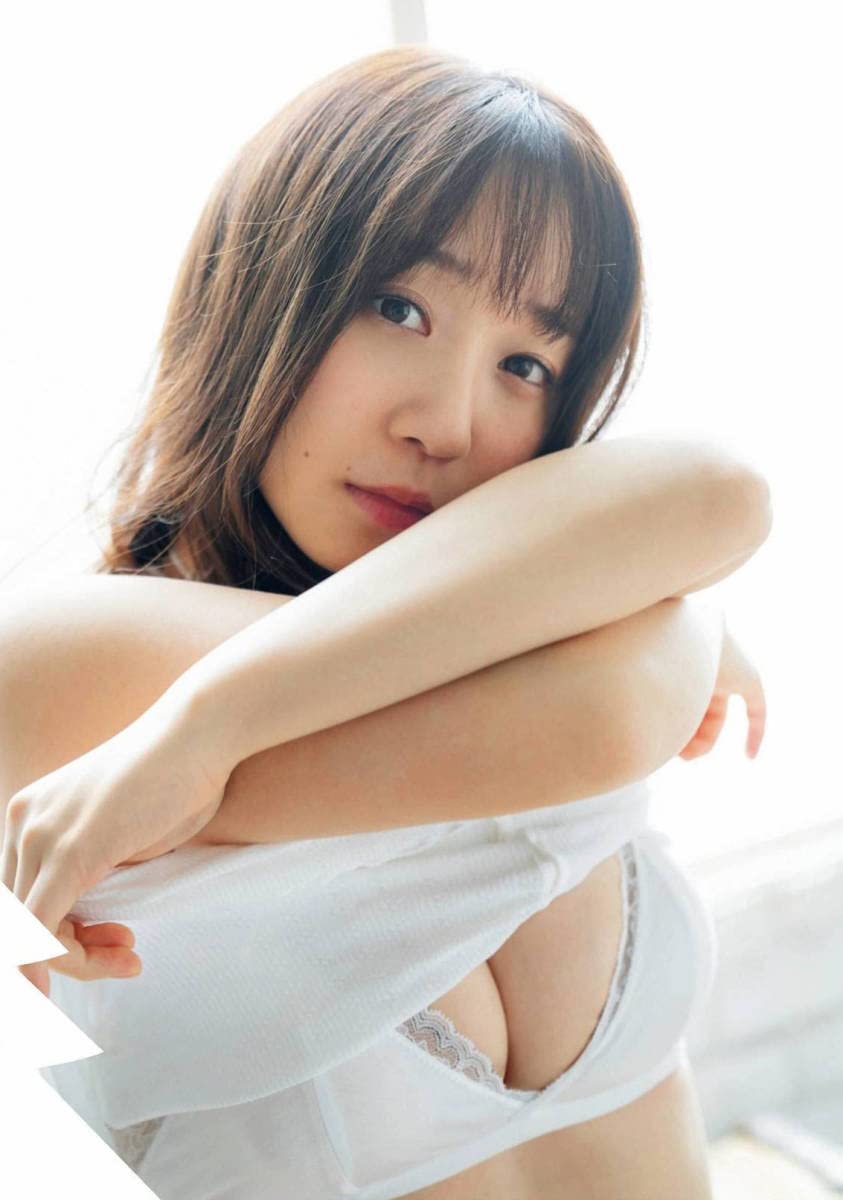 Amazon.co.jp: 伊織もえ 10 写真10枚 Lサイズ コスプレイヤー : おもちゃ