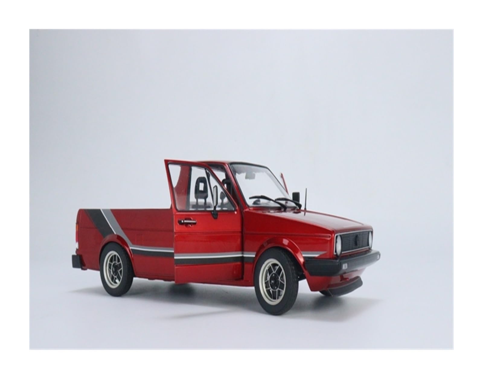 Ertl 1:18 スケール ダイキャストピックアップトラック Ertl 1:18 スケール ダイキャストピックアップトラック ミニカー