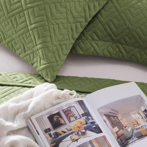 Image of VAS COLLECTIONS 100% Cotton Ultrasonic Quilted King Bedspread Set, 280 TC Soft Lightweight Stitch-Free Coverlet, 90x100 Inches, with 2 Pillow Covers (Green)