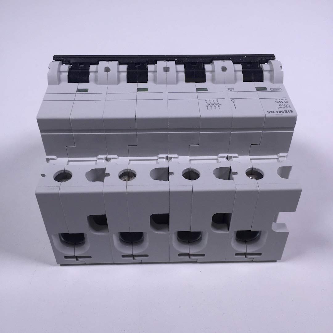 INT.AUT.70 ACC.10kA -C 6M 4P 125A