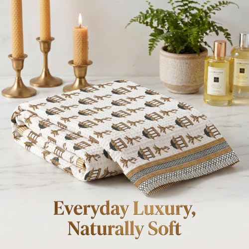 Image of Mafatlal Madhuban Soft & Absorbent Cotton Bath Towel (147x76 cm) | 250 GSM | Lightweight, Quick Dry, Floral Design