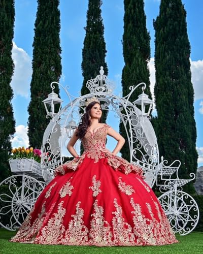 Luxury Gold Applique Quinceanera Dresses Layered Tulle Sweet 16 Dresses Beaded Off Shoulder Vestidos De 15 Años3