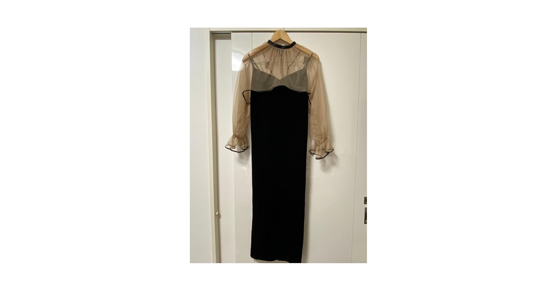 【美品】Ameri VINTAGE TULLESEE-THROUGHDRESS 美品】Ameri VINTAGE TULLESEE-THROUGHDRESS