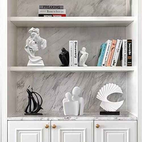 Estatua abstracta de pareja besándose en resina blanca miniatura 5