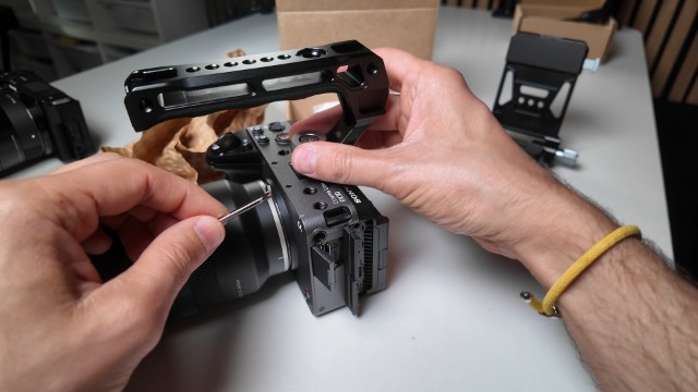 Small Rig Amazon Handle Watch Revolutionize Your Rig with the SmallRig Handle Upgrade on Amazon ...